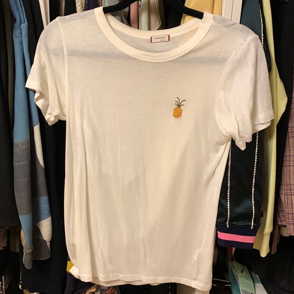 Aritzia Sunday Best T-Shirt Small